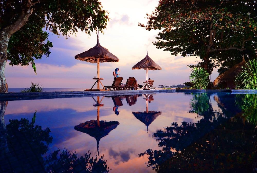 Hotel Sunsethouse Lombok Mangsit Zewnętrze zdjęcie