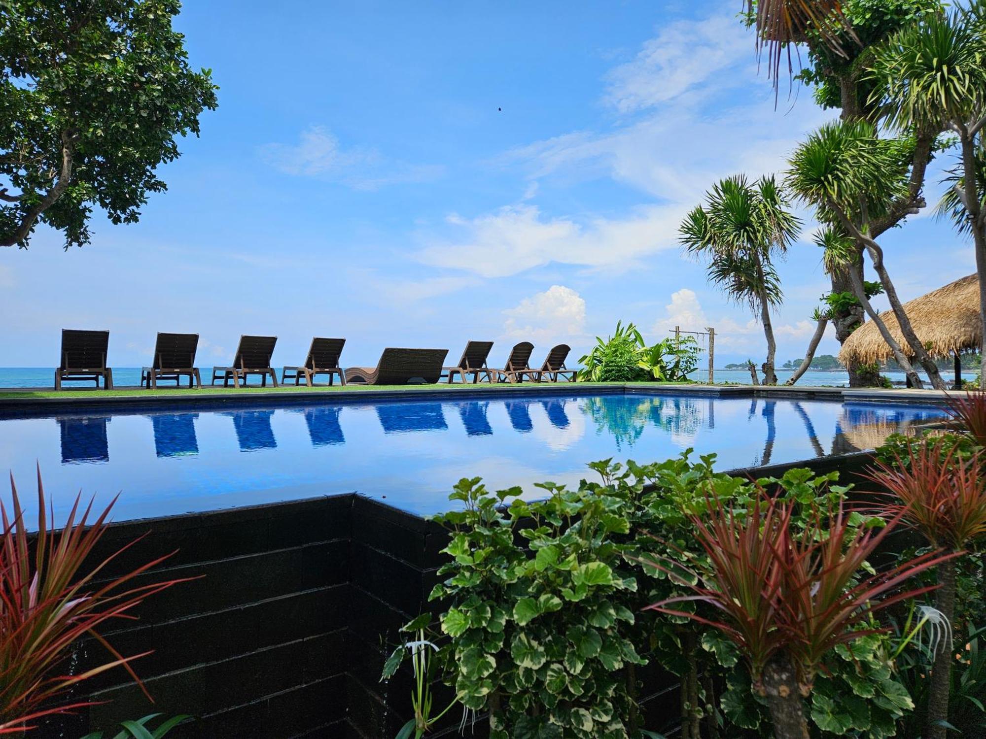 Hotel Sunsethouse Lombok Mangsit Zewnętrze zdjęcie