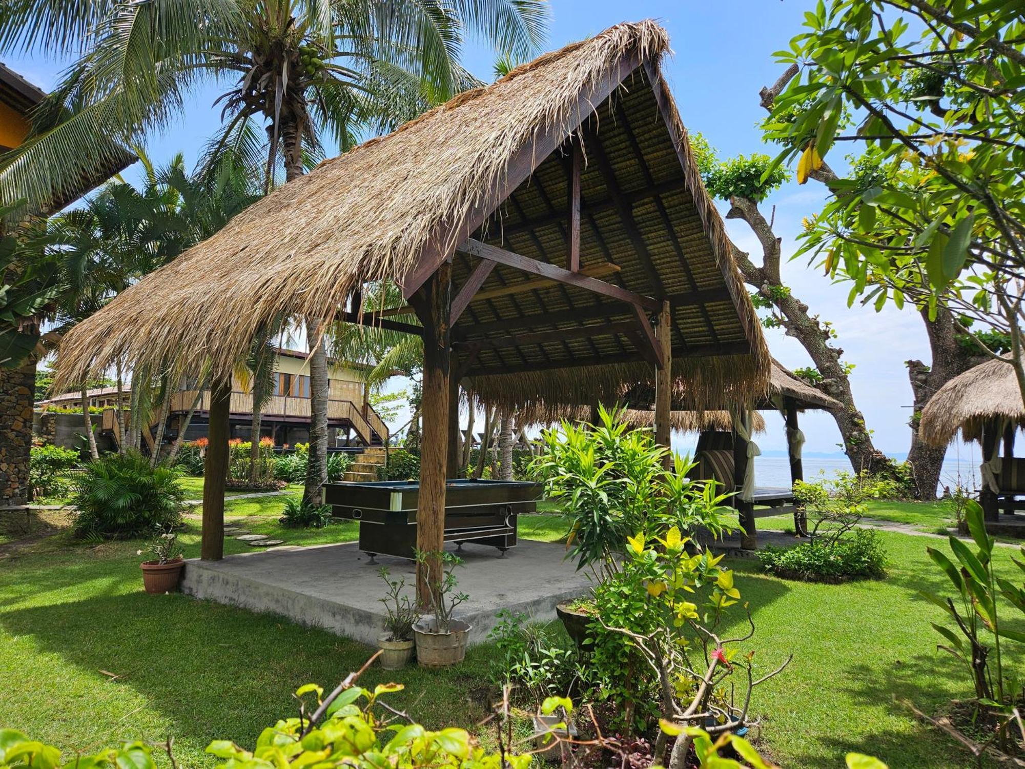 Hotel Sunsethouse Lombok Mangsit Zewnętrze zdjęcie