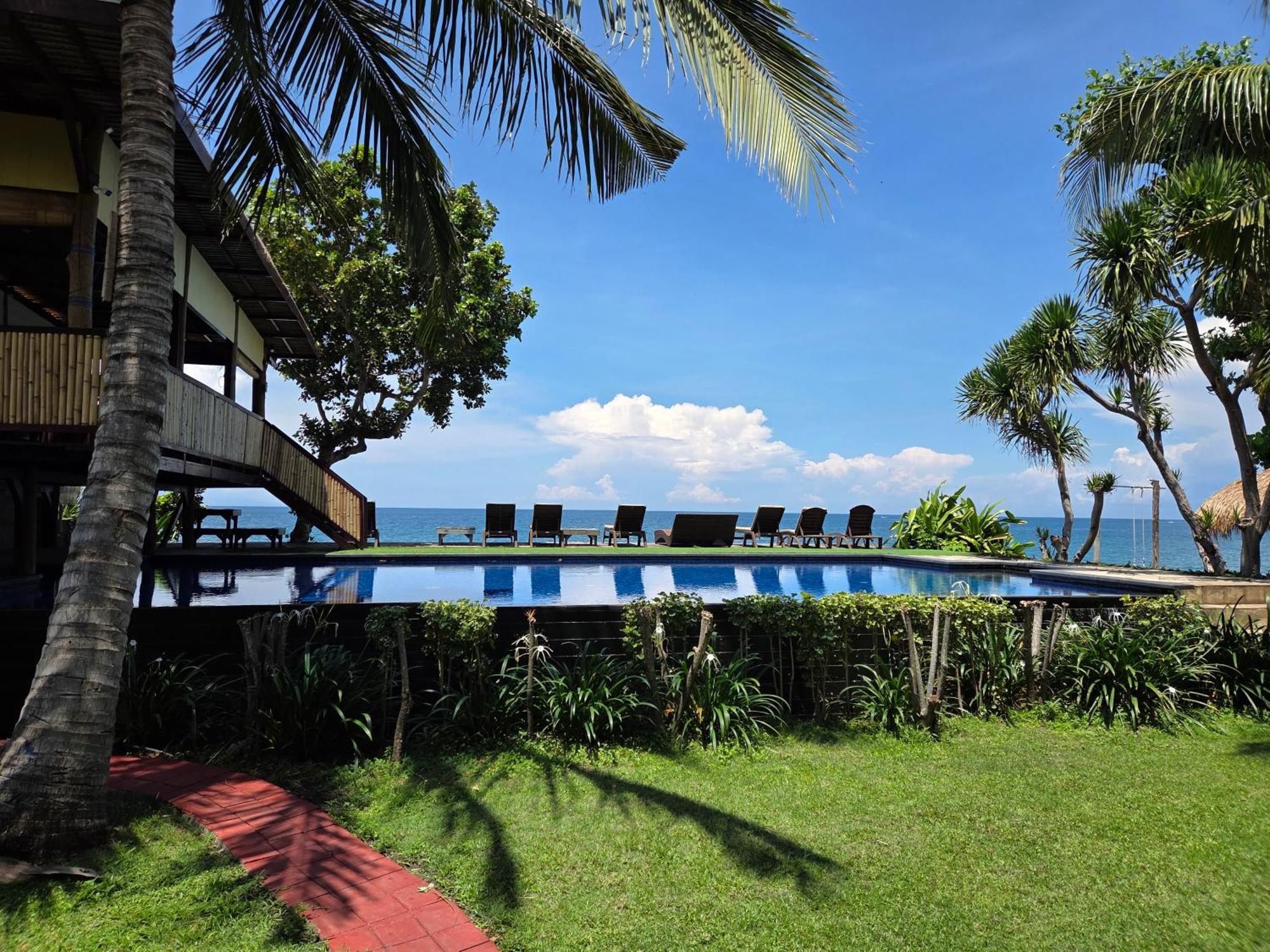 Hotel Sunsethouse Lombok Mangsit Zewnętrze zdjęcie