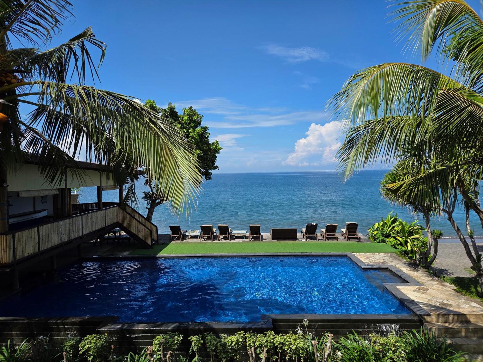 Hotel Sunsethouse Lombok Mangsit Zewnętrze zdjęcie