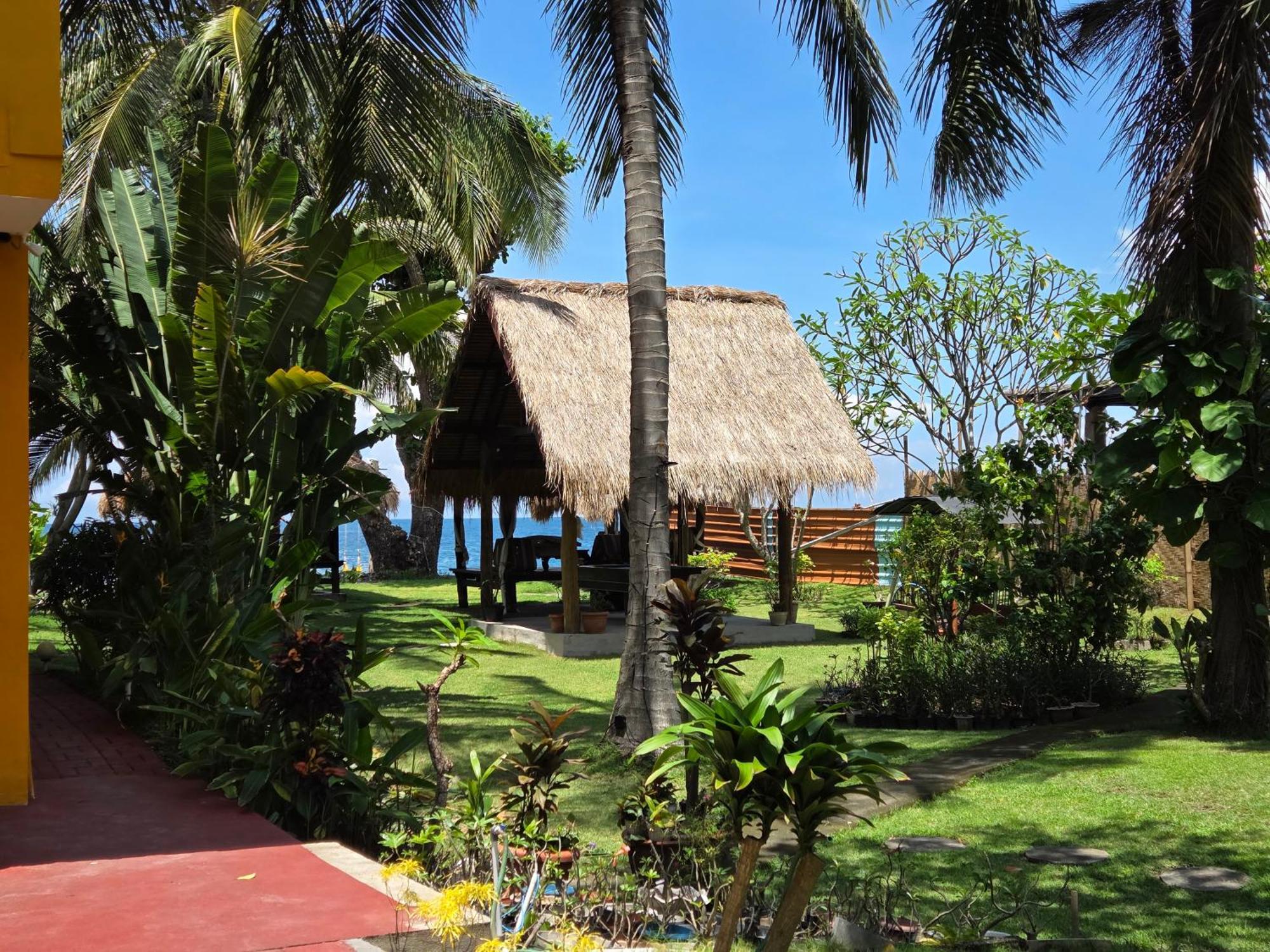 Hotel Sunsethouse Lombok Mangsit Zewnętrze zdjęcie